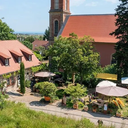 Alte Schulhaus Am Schlossberg * Neustadt an der Weinstrasse