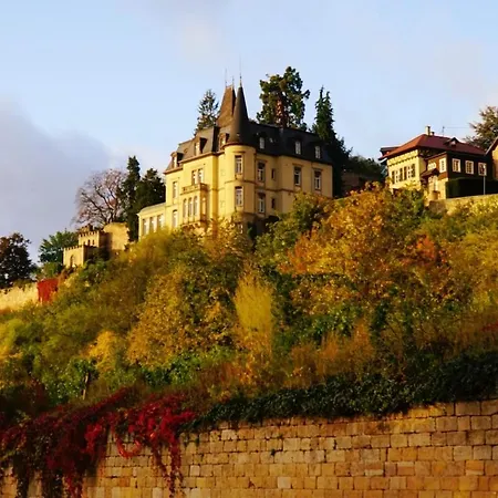 Alte Schulhaus Am Schlossberg Apartment *