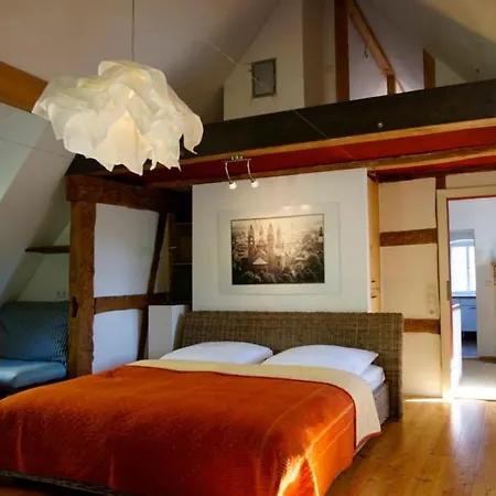 Apartment Alte Schulhaus Am Schlossberg *