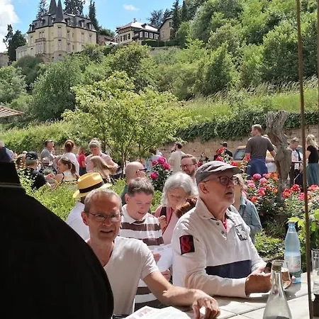 Alte Schulhaus Am Schlossberg * Neustadt an der Weinstrasse